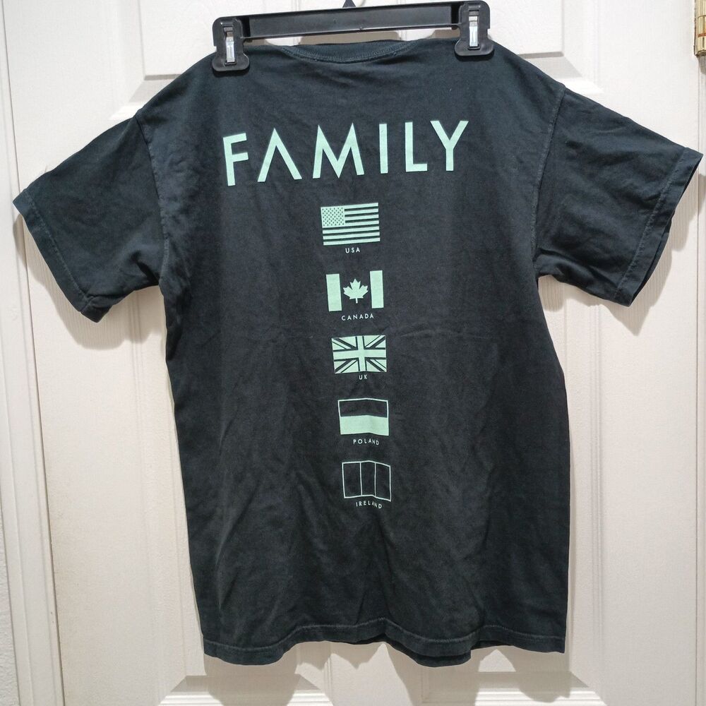 MONAT Gear Family Flags T Shirt Men Women M Black USA Canada UK Poland Ireland